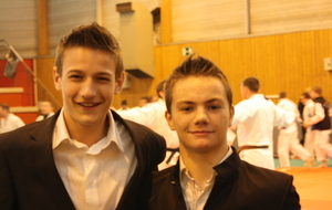 Nouveau Arbitres officiels aux Avenières